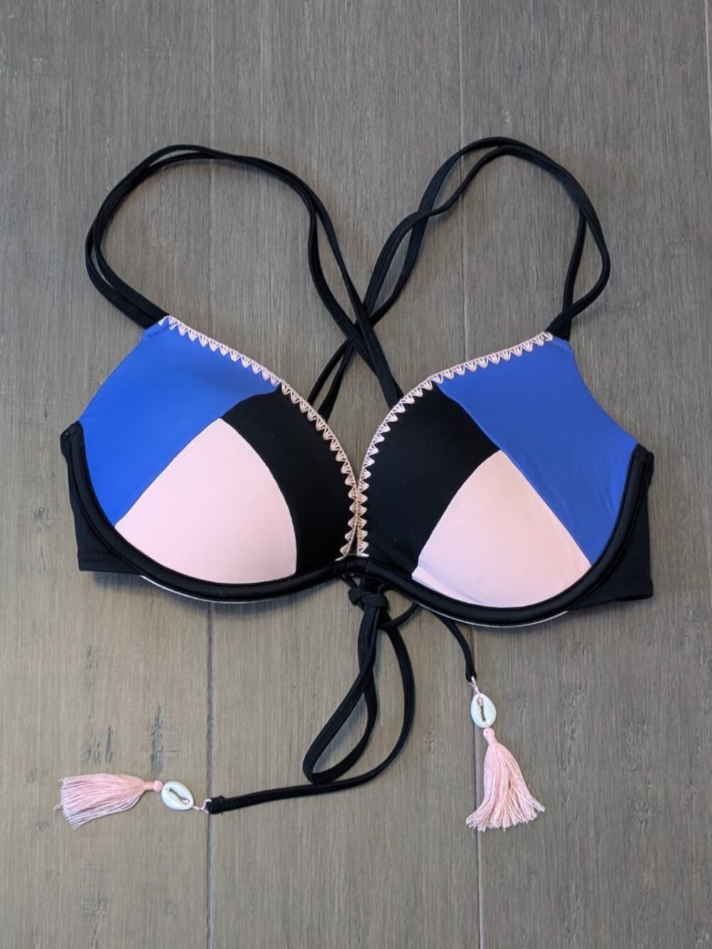 Shade & Shore Push Up Bikini Top 34C | Color Block Shell Tie Tassel Swim Top